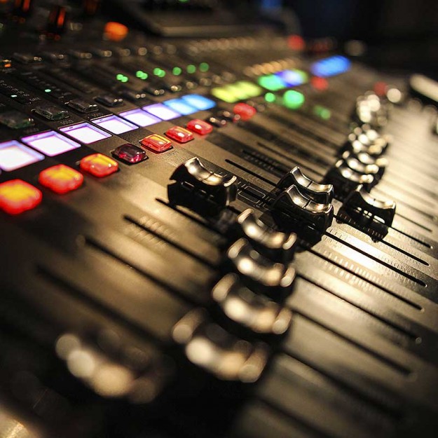 FW Marsh Installation, Maintenance & Repair Engineers for Commercial & Industrial Mechanical Electrical and Power Generation